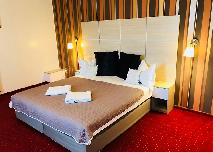 Mon Caprice 3* Bukarest