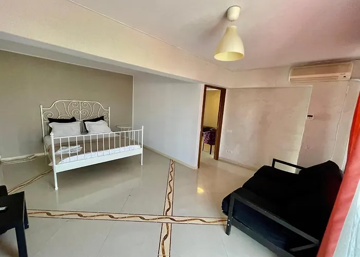 Mon Caprice 3* Bukarest