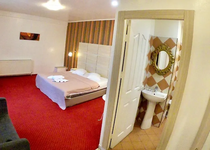 Hotel Mon Caprice 3*