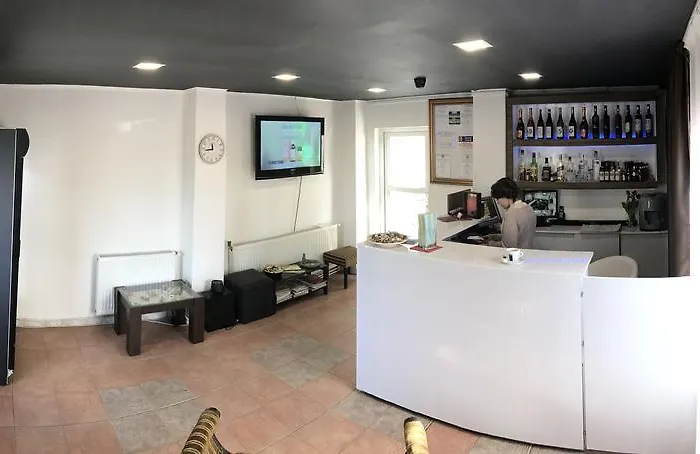 蒙卡普利斯酒店 布加勒斯特