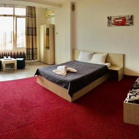 Mon Caprice 3* 부쿠레슈티