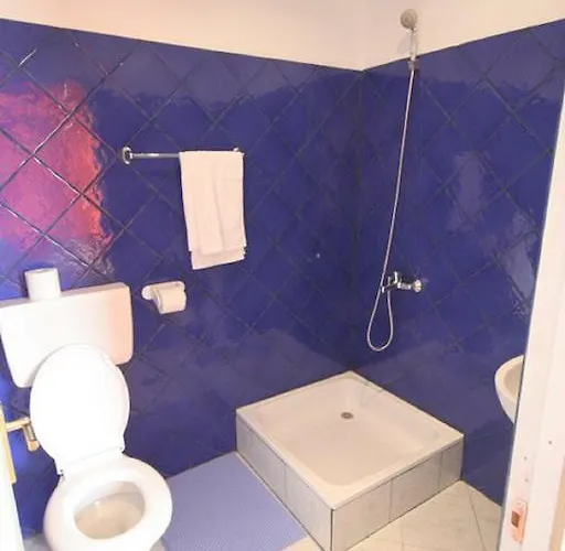 Mon Caprice Boekarest