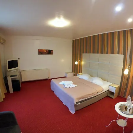 Mon Caprice 3* Bucarest