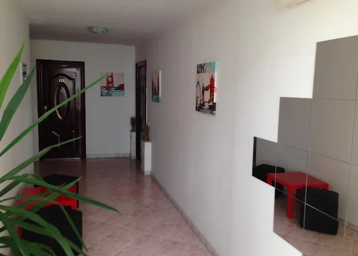 Hotel Mon Caprice 3*